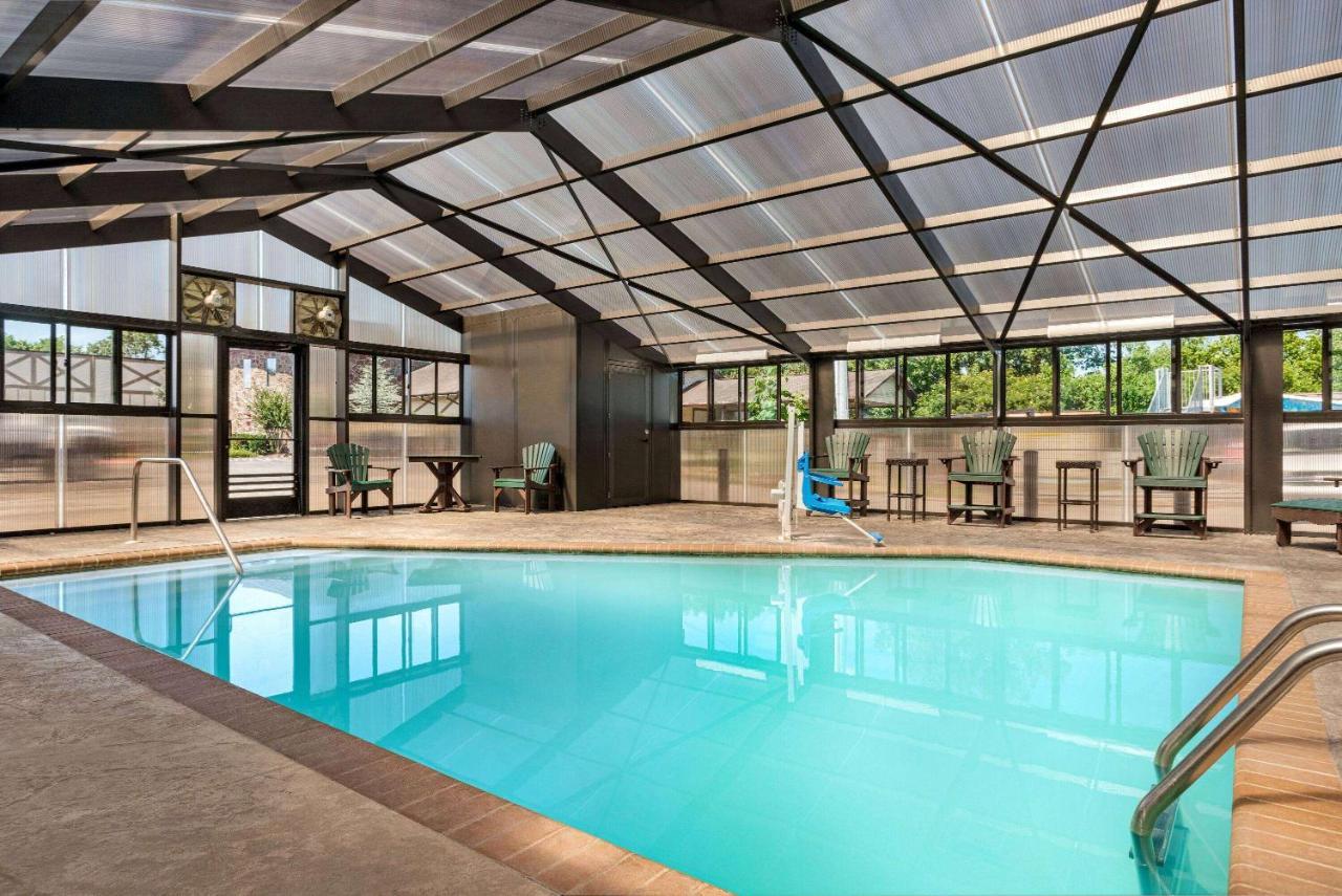Howard Johnson By Wyndham Pigeon Forge Exterior foto