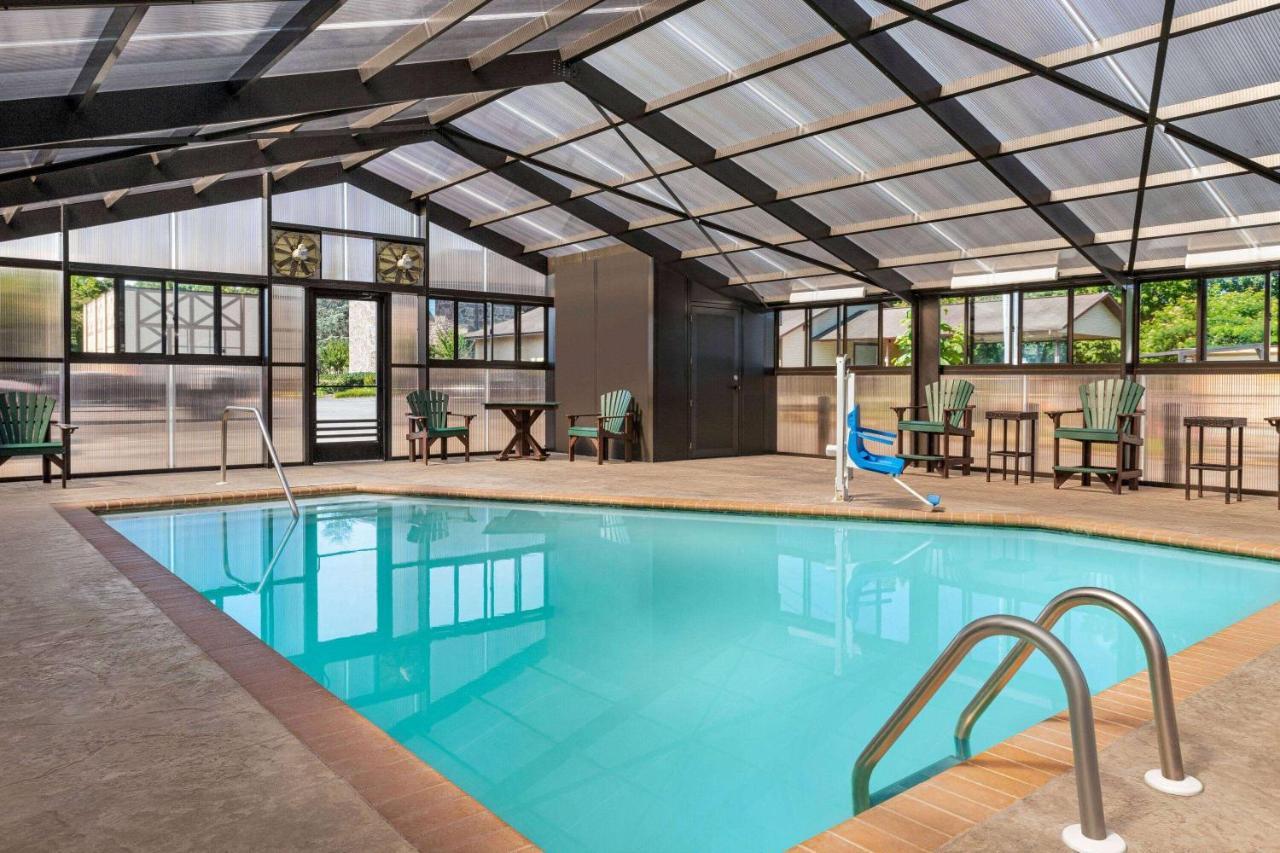 Howard Johnson By Wyndham Pigeon Forge Exterior foto