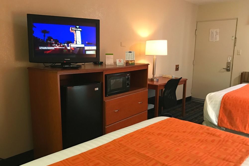 Howard Johnson By Wyndham Pigeon Forge Exterior foto